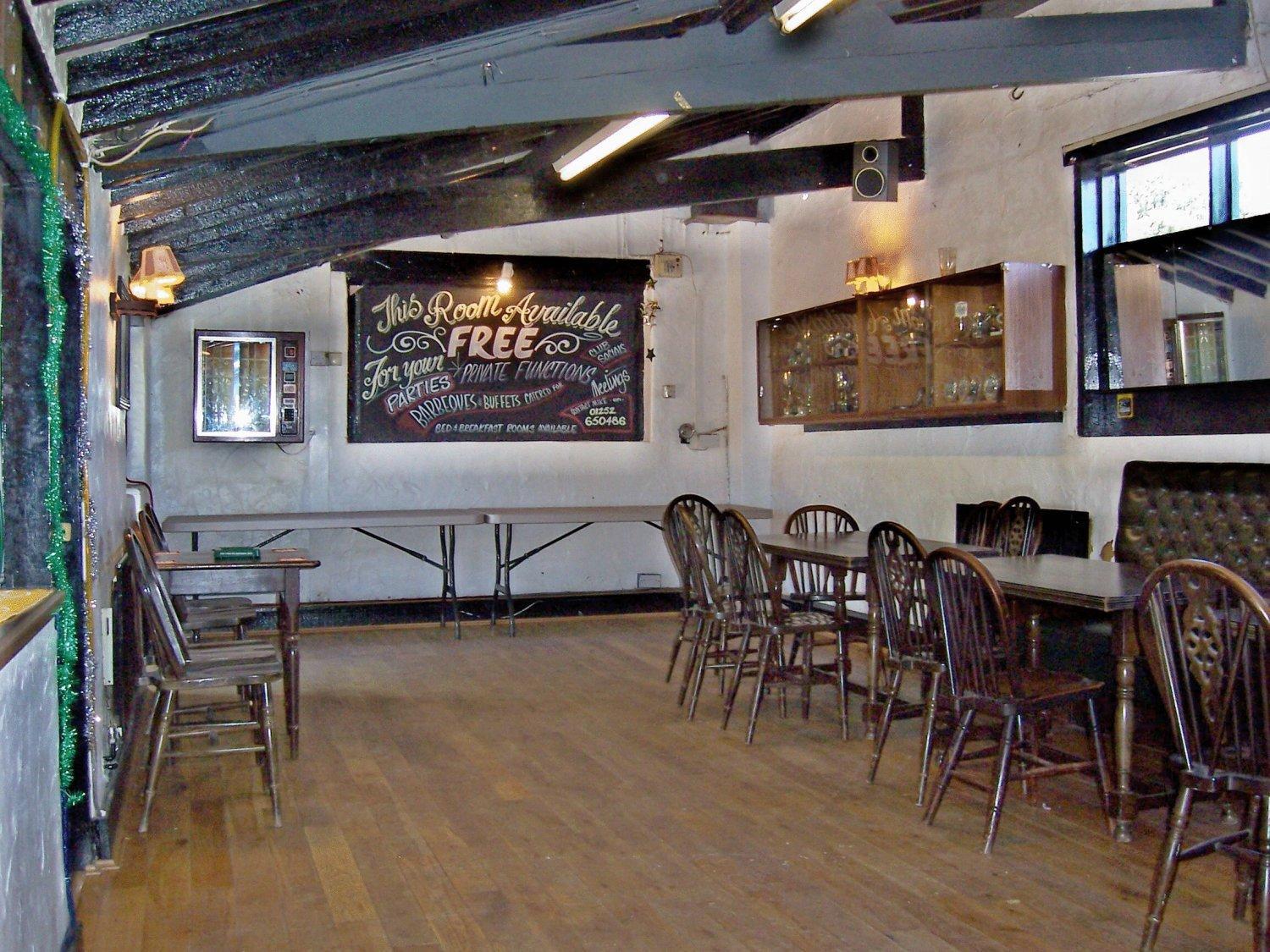 The Lion Brewery Hotel Ash  Buitenkant foto